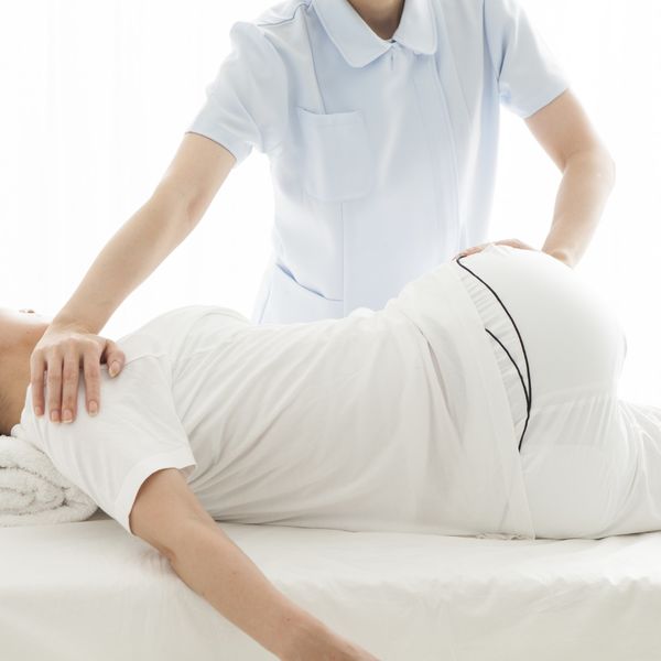 久留米で膝痛の緩和をご希望でしたらやすまる整体院までご相談ください